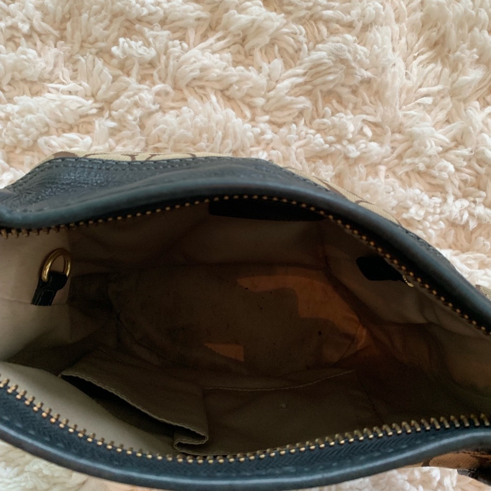 Coach Bag - Picture 5 of 7